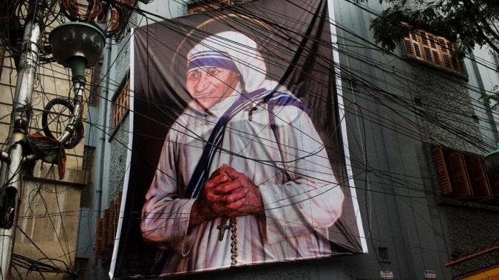 Mother Teresa declared a saint by Catholic Church
